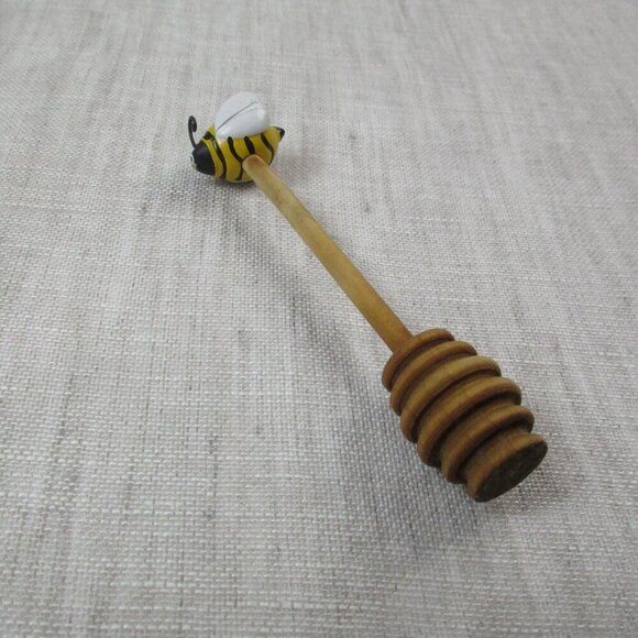Honey‎ Miel Ceramic Beehive Honey Pot with Lid and Wooden Bumblebee Dipper Stick - Picture 3 of 7